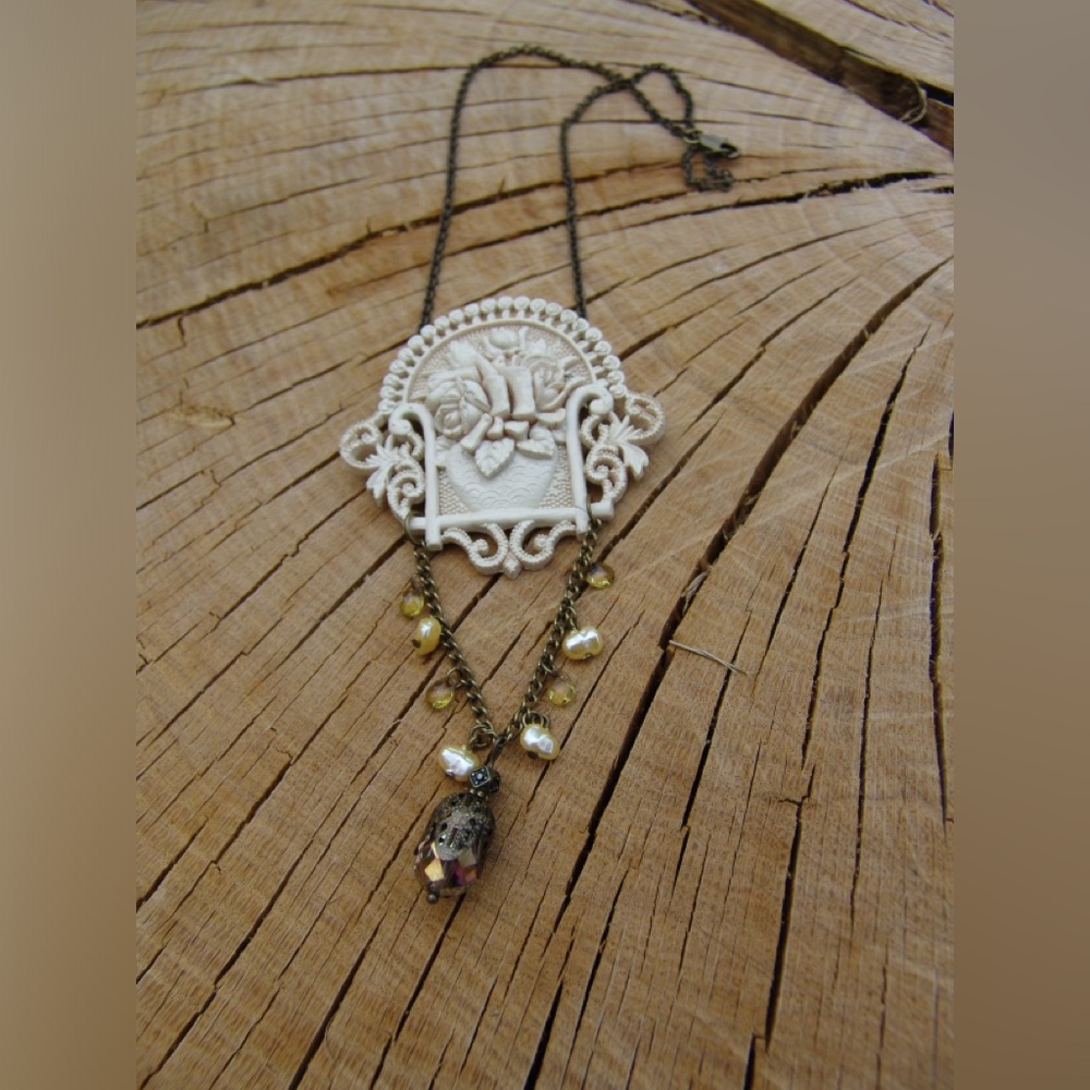 Repurposed Recycled Resin Statement Necklace - Picture 3 of 4